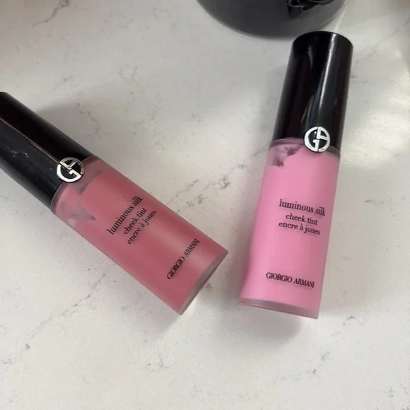 Giorgio Armani Luminous Silk Cheek Tint - Pink